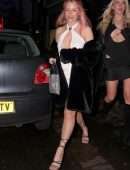 Lottie Moss Cleavage at Louie Restaurant in London
