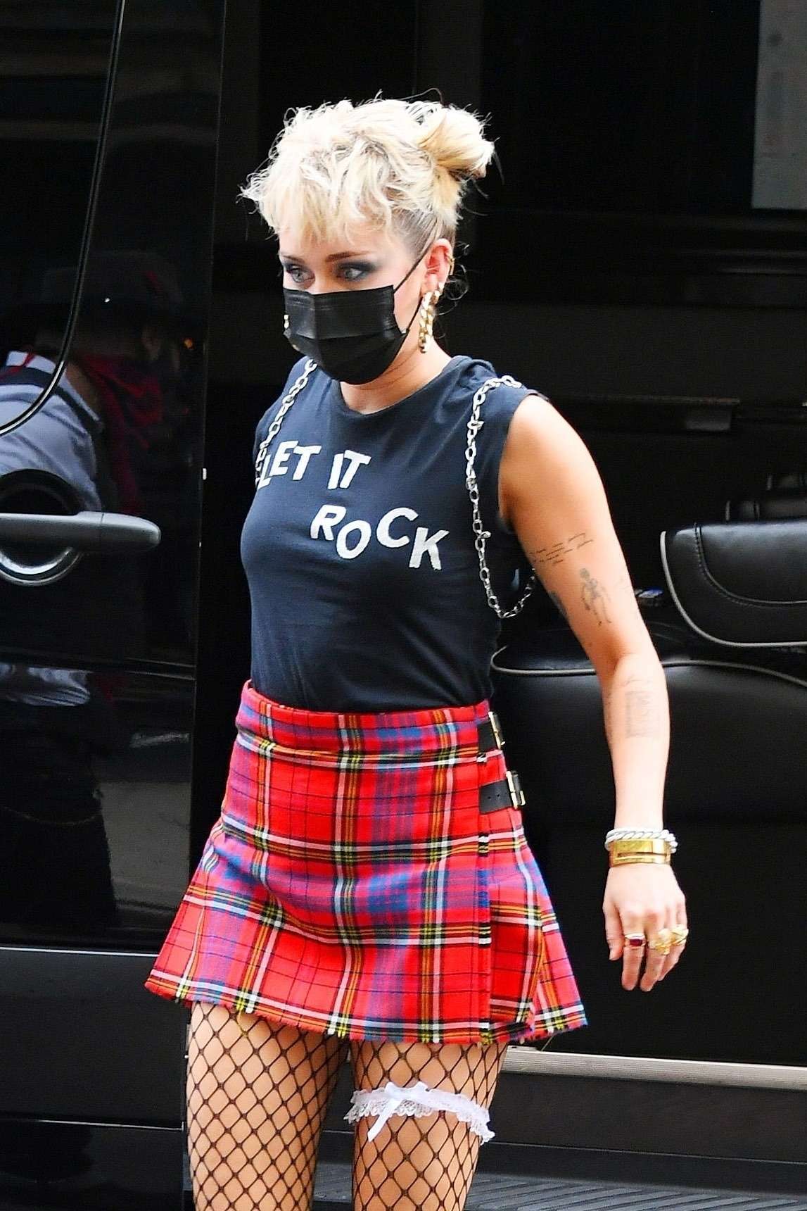 Miley Cyrus in Skirt Returning to her Hotel in NYC