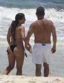 Teresa Giudice and her Boyfriend's PDA as they Passionately Kiss on a Mexican Beach