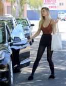 Alexis Ren Cleavage, Out in Los Angeles