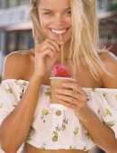 Frida Aasen Stunning Photoshoot for Eberjey Campaign