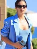 Sara Sampaio Leggy, Waiting for her Car in Malibu