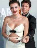 Bella Thorne Cleavage at amfAR Cannes Gala 2021