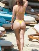 Rumer Willis and Demi Moore Booty at a Beach in Mykonos, Greece