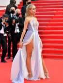 Kimberley Garner Booty and Leggy at the Premiere of “France” in Cannes