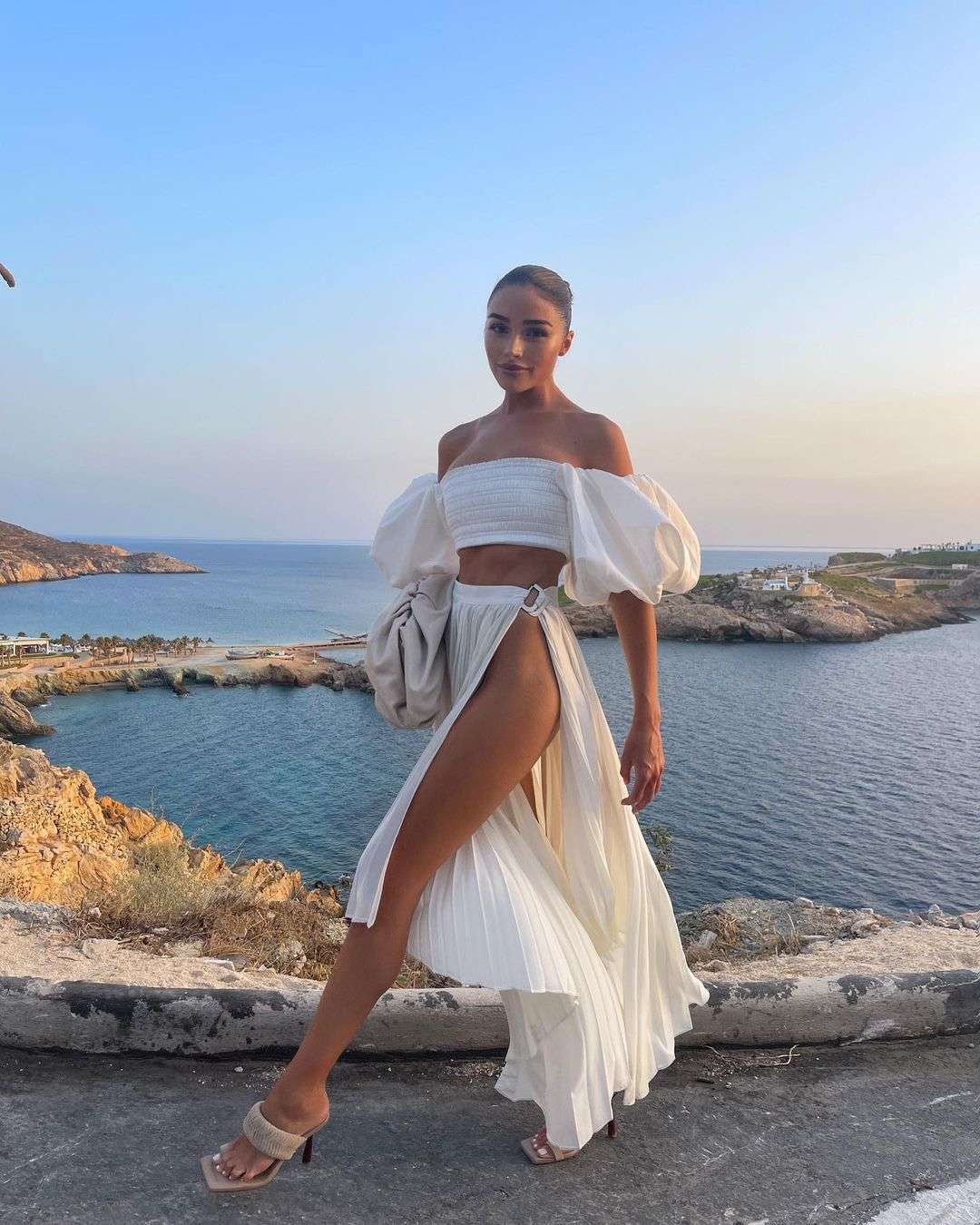Olivia Culpo Upskirt and Leggy in a Photoshoot