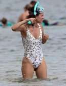 Rachel Bilson Booty in a Swimsuit on the Beach in Hawaii