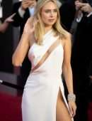 Kimberley Garner Upskirt at “No Time To Die” Premiere in London