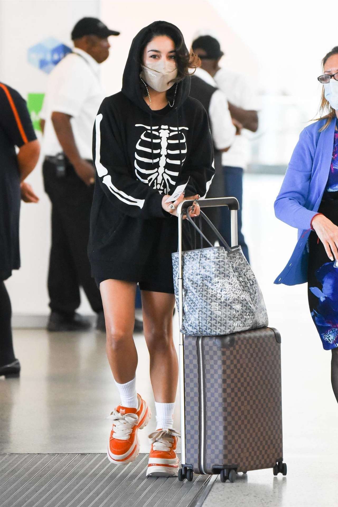 Vanessa Hudgens Leggy, Arrives at JFK Airport in New York