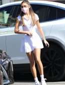 Chantel Jeffries Leggy, Steps Out For a Juice in West Hollywood