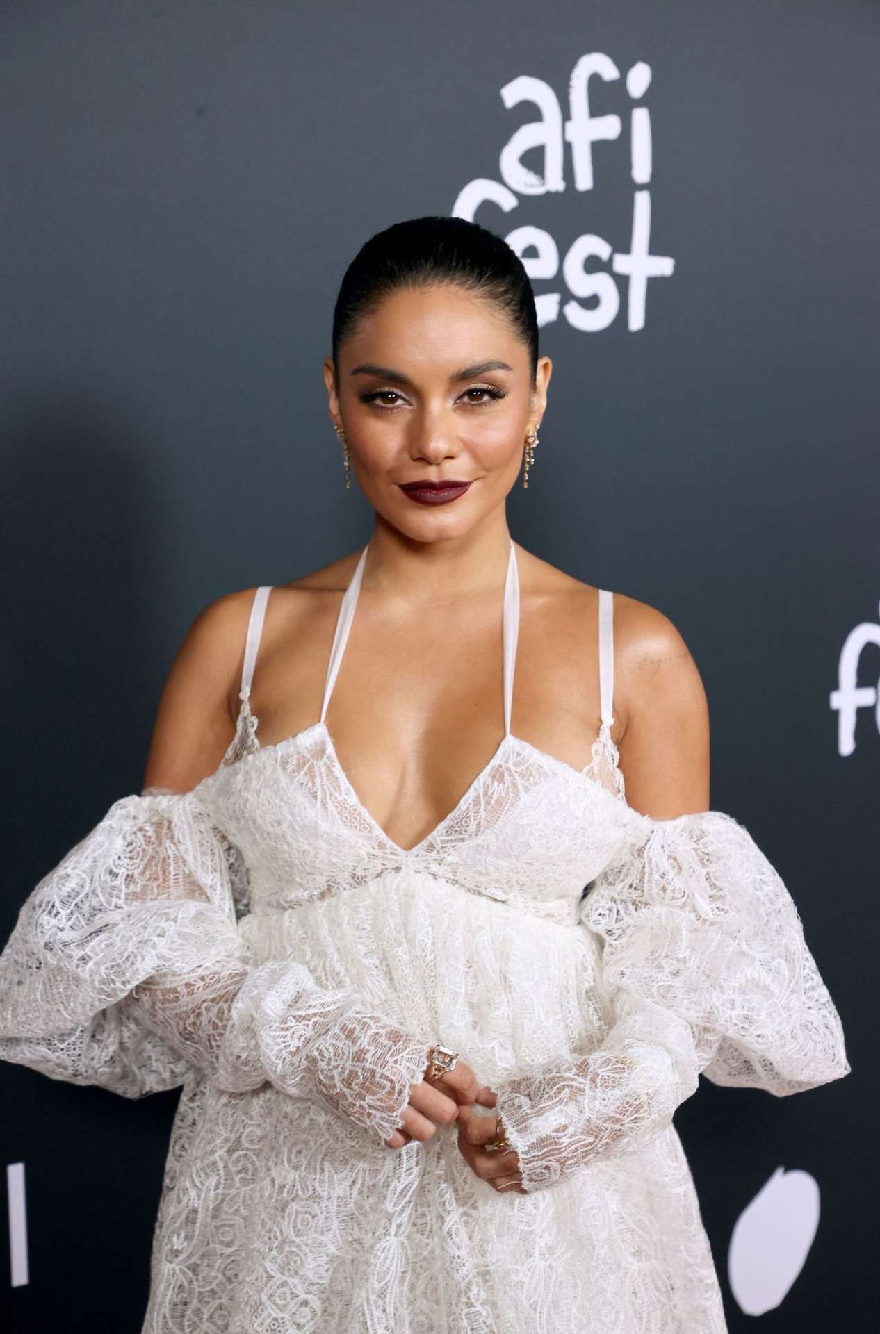 Vanessa Hudgens Gorgeous, Cleavage at “tick, tick…BOOM” Premiere in Hollywood