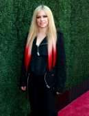Avril Lavigne Cleavage at Variety Music Hitmakers Brunch in LA