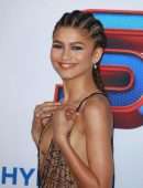 Zendaya Coleman Leggy and Cleavage at “Spider-Man: No Way Home” Premiere in Los Angeles