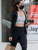 Ana de Armas Booty in Leggings, Shopping in Los Angeles