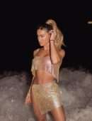Cindy Prado at the Beach Flaunting Gorgeous Body in a Shiny Outfit