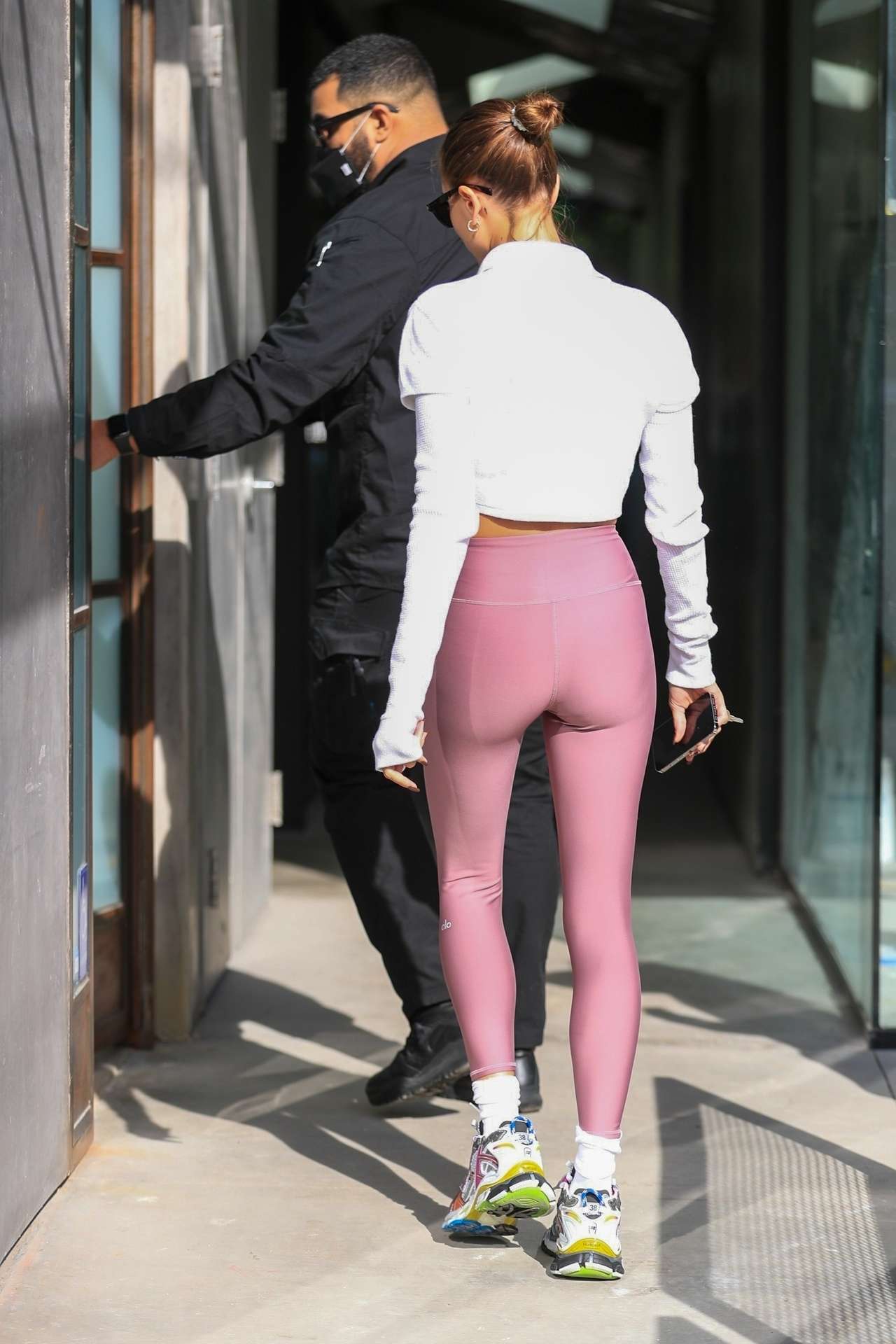 Hailey Baldwin Booty, Leaving a Pilates Session in West Hollywood