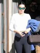 Kendall Jenner Cameltoe in Leggings Outside a Pilates Class in West Hollywood