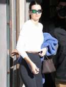 Kendall Jenner Cameltoe in Leggings Outside a Pilates Class in West Hollywood