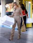 Khloe Kardashian Booty in a Tight Outfit Out in Los Angeles