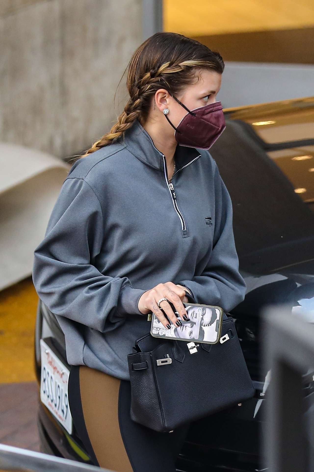 Sofia Richie Booty, Shopping at Neiman Marcus in Beverly Hills
