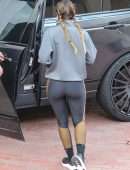 Sofia Richie Booty, Shopping at Neiman Marcus in Beverly Hills
