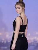 Clara Galle - Netflix Presents "A Traves De Tu Ventana" Photocall in Madrid