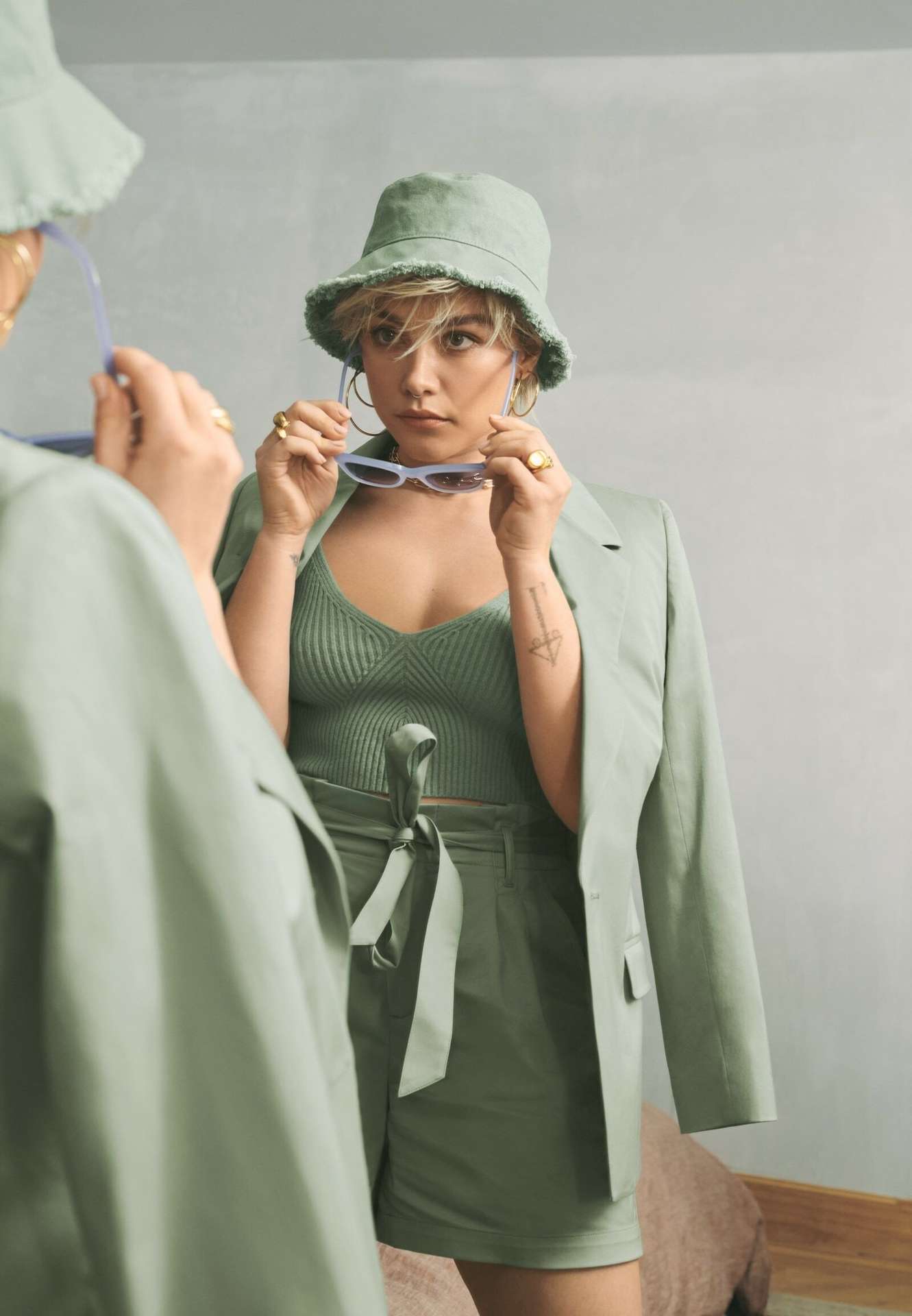 Florence Pugh in Jcrew Collection