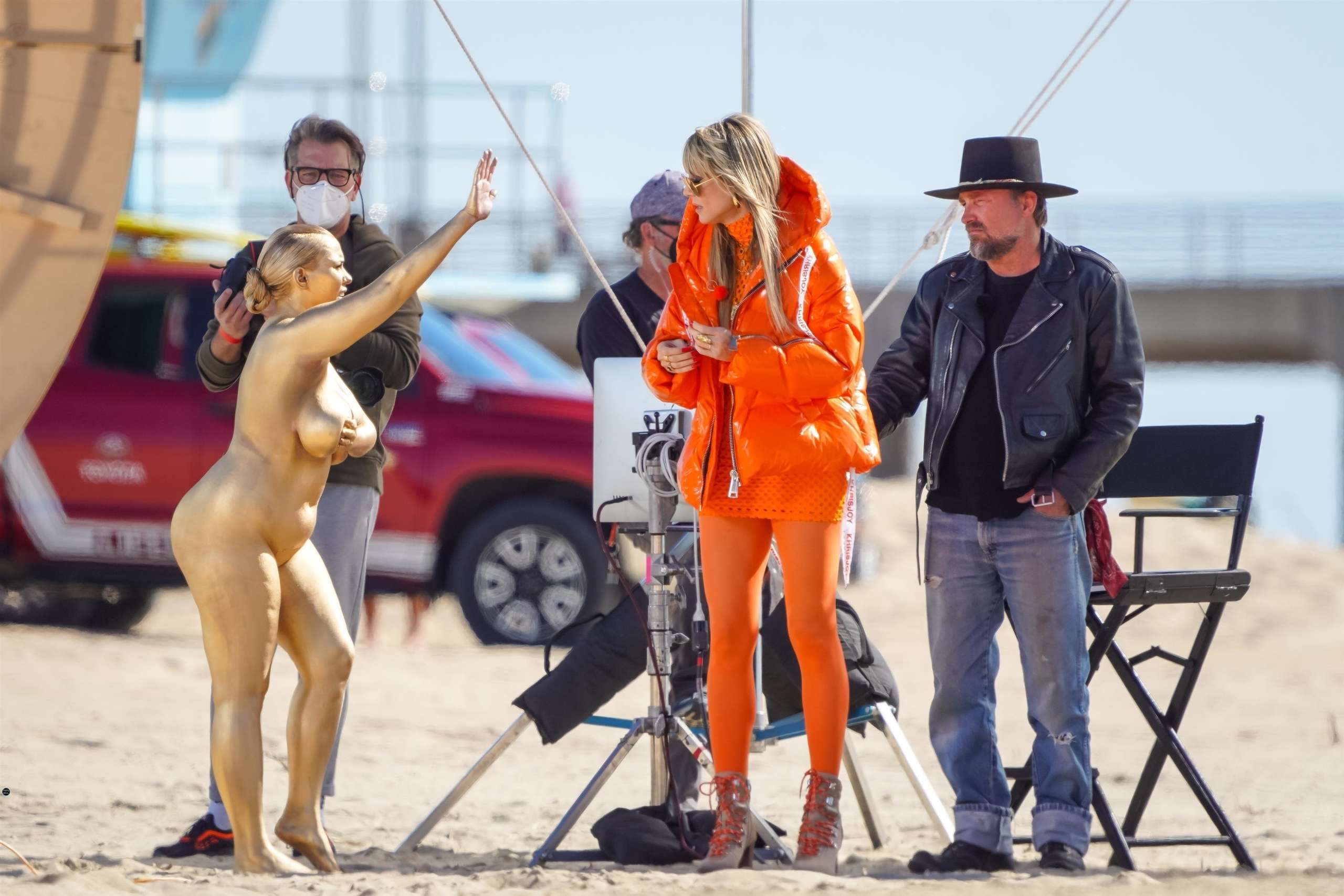 Heidi Klum at Germany’s Next Topmodel by Heidi Klum Filming Set in Huntington Beach