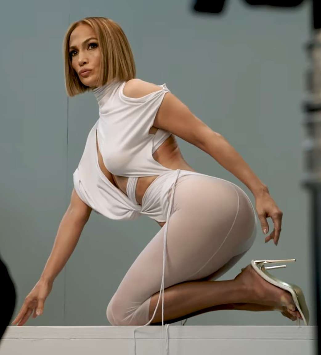 Jennifer Lopez Cleavage in Rolling Stone Magazine Photoshoot - March 2022