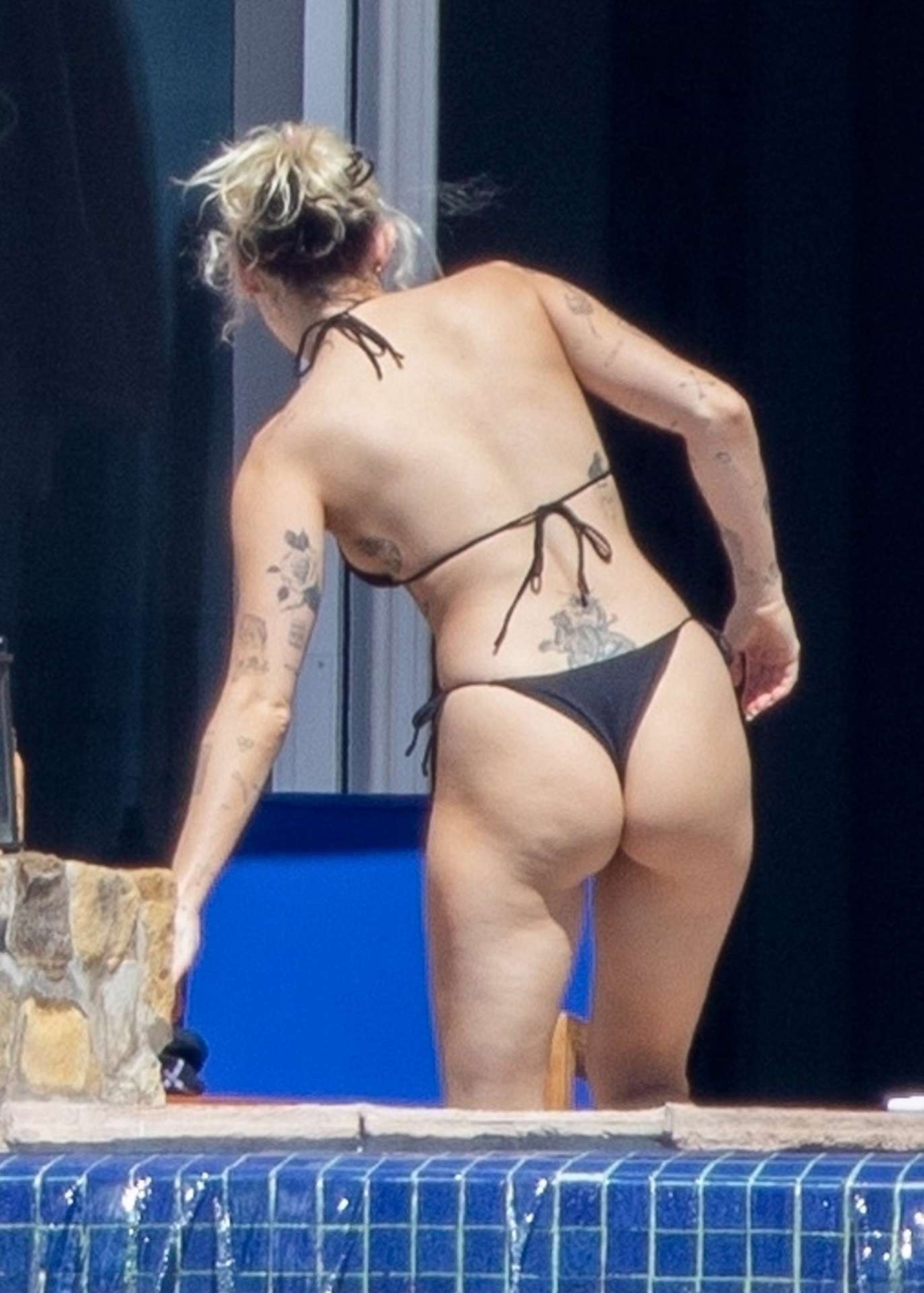 Miley Cyrus Booty in Bikini in Cabo San Lucas, Mexico