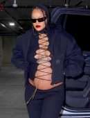 Rihanna in a Revealing Outfit Out in Los Angeles