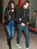 Sara Sampaio in Jeans at Craig’s in West Hollywood