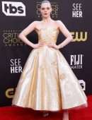 Elle Fanning Cleavage at 27th Annual Critics Choice Awards in Los Angeles