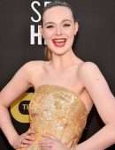 Elle Fanning Cleavage at 27th Annual Critics Choice Awards in Los Angeles