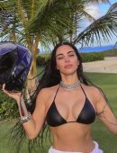 Kim Kardashian Booty and Cleavage in a Towel Photoshoot