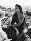 Lais Ribeiro Cleavage in a Hot Photoshoot