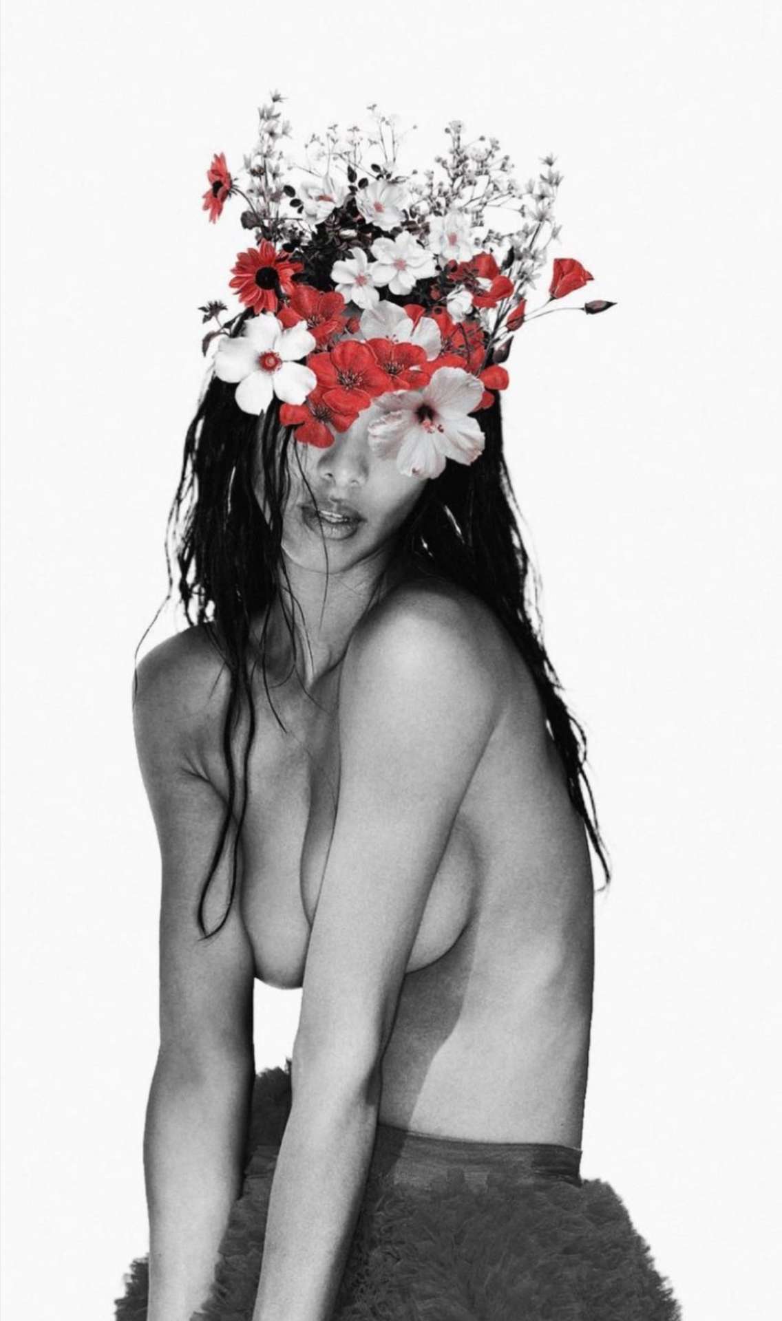 Lais Ribeiro Cleavage in a Hot Photoshoot