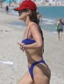 Nina Agdal Booty in Bikini on a Beach in Miami