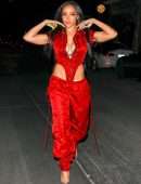 Tinashe Cleavage at Gigi’s in Los Angeles