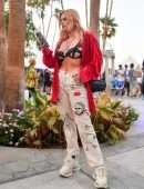Bella Thorne in a Skimpy Bra at at the Neon Festival Coachella 2022 Music Festival