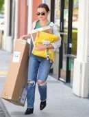 Lucy Hale Pokies, Picking Up Packages in Los Angeles