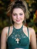 Sammi Hanratty at ZOEasis in the Desert 2022 in Palm Springs