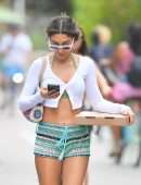 Chantel Jeffries Booty in Shorts, Shopping for Pizza in Miami