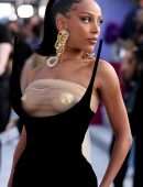 Doja Cat Cleavage at 2022 Billboard Music Awards in Las Vegas