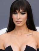 Megan Fox Cleavage with Machine Gun Kelly at 2022 Billboard Music Awards in Las Vegas