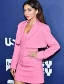 Sarah Hyland Leggy and Cleavage at 2022 NBCUniversal Upfront in NYC