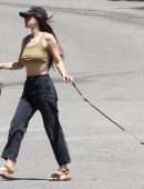 Scout Willis Pokies, Walking her Dog in Los Angeles