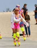 Margot Robbie Booty in Tights, on “Barbie” Movie Set in Los Angeles