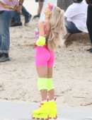 Margot Robbie Booty in Tights, on “Barbie” Movie Set in Los Angeles
