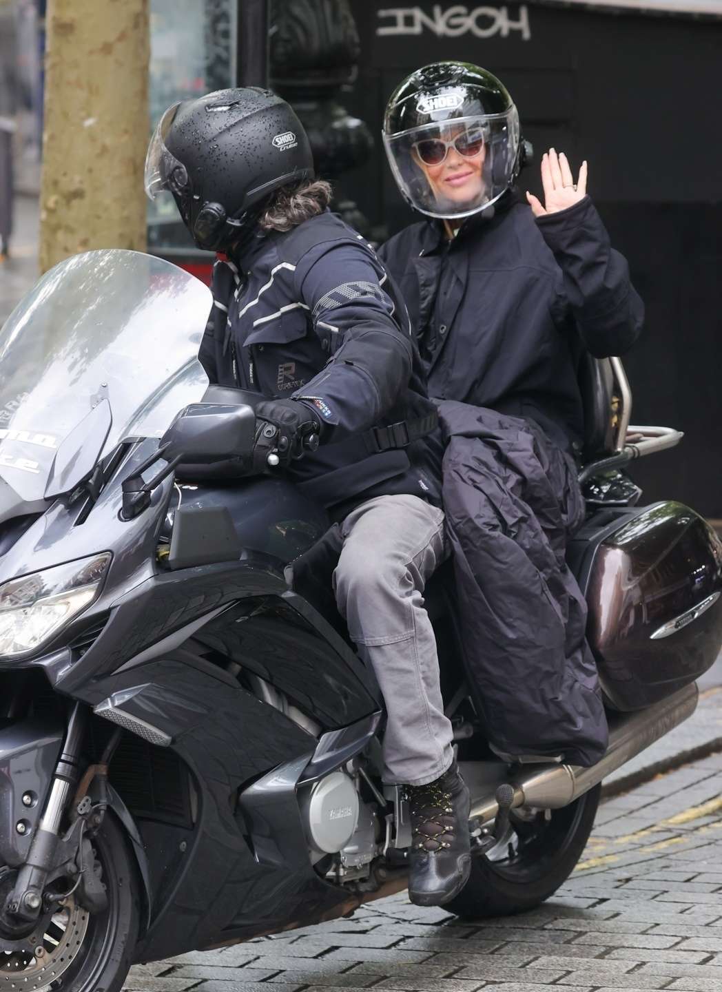 Amanda Holden Leaving Global Radio to Attend her Daughter's Sports Day in London